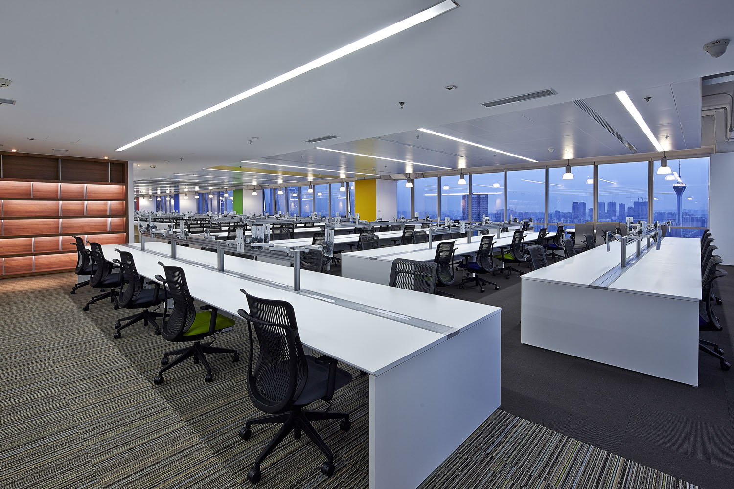 成都時(shí)代一號(hào) 辦公室裝修(圖12)