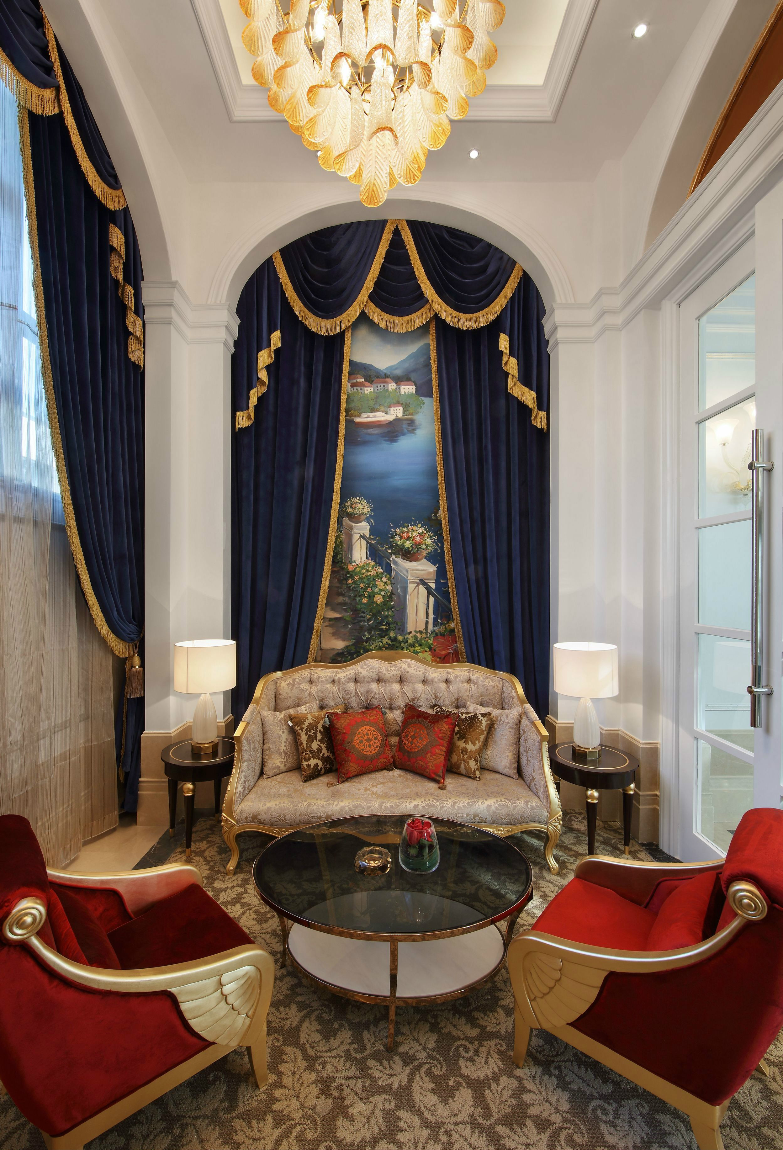 攀枝花“花舞人間”會(huì)所(圖3)