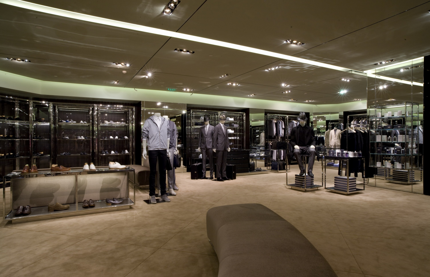 Prada上海金融中心店(圖6)